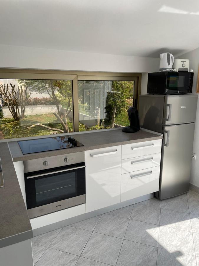 Casa Estancia Apartment Njivice Luaran gambar