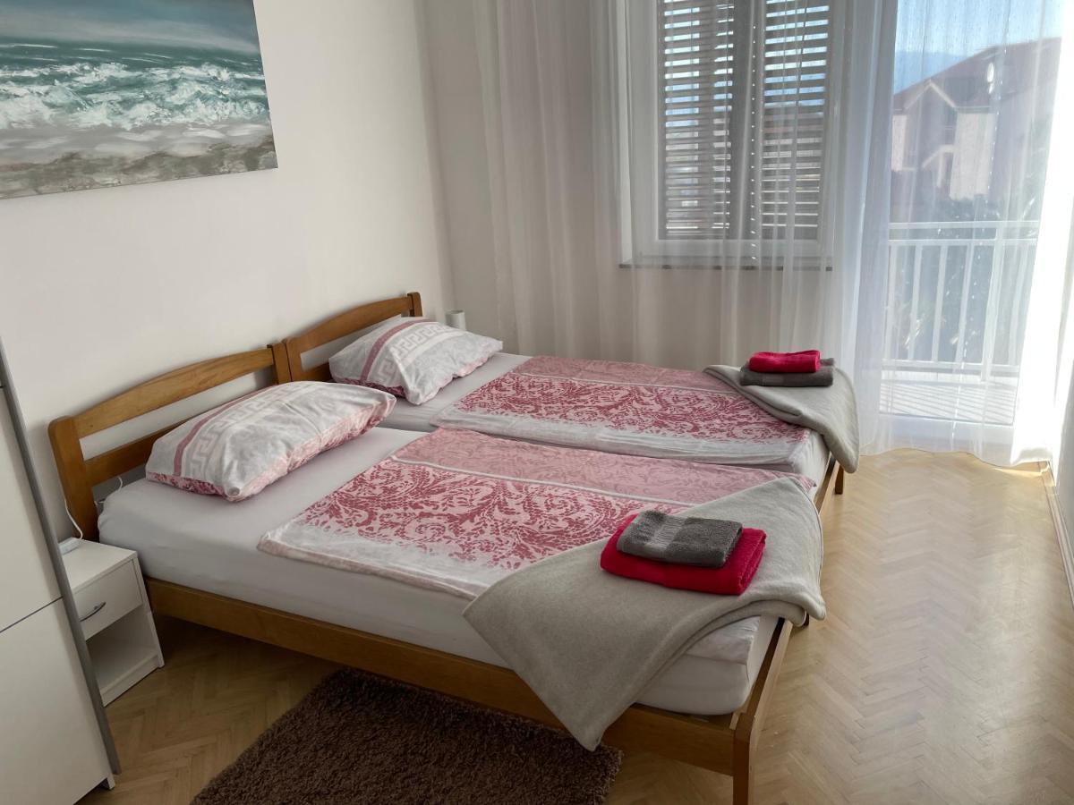Casa Estancia Apartment Njivice Luaran gambar